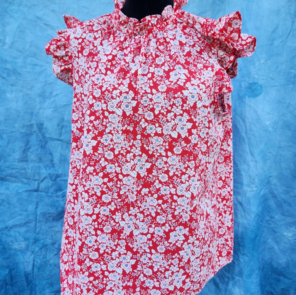 W5 WATERCOLOR FLORAL RUFFLE SLEEVE TOP SIZE MED - Picture 3 of 7